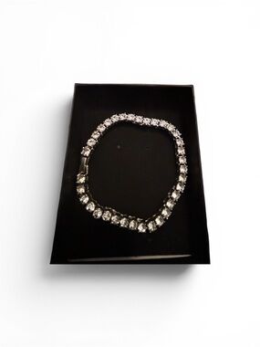 HH Bling Crystal Tennis Bracelet - Silver Clear Stones Men or Women